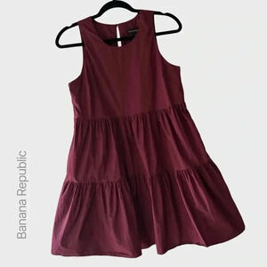 BANANA REPUBLIC POPLIN TIERED SLEEVELESS DRESS DARK CHERRY | SIZE: EXTRA SMALL